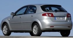 2008 Chevrolet Optra - Image 2