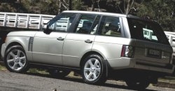 Land Rover Range Rover 2011 - Exterior
