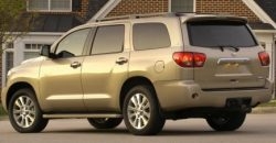 2015 Toyota Sequoia - Image 2