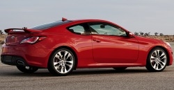 2014 Hyundai Genesis Coupe - Image 2