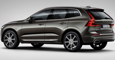 2022 Volvo XC60 - Image 2