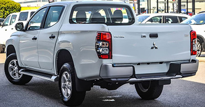 2019 Mitsubishi L200 - Image 2