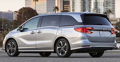 Honda Odyssey 2021 rear view