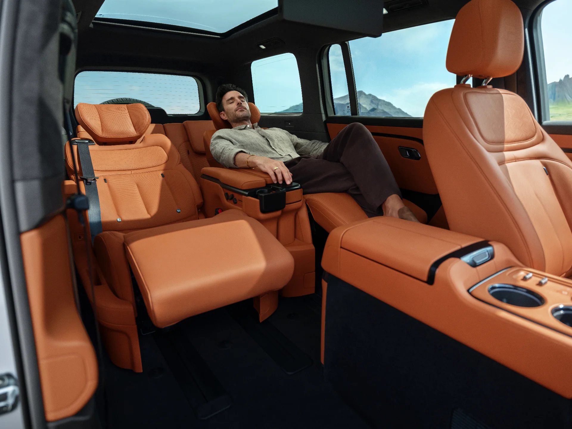 ROX Adamas 2026 - Interior