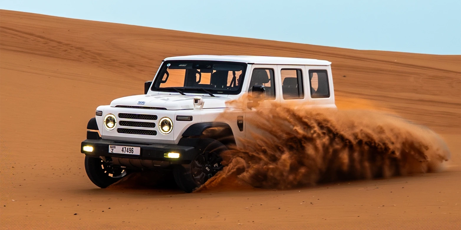 212 T01 2026 - Exterior