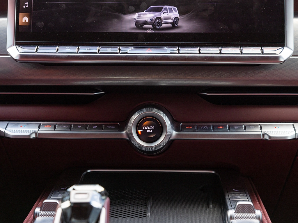 Tank 700 2026 - Interior