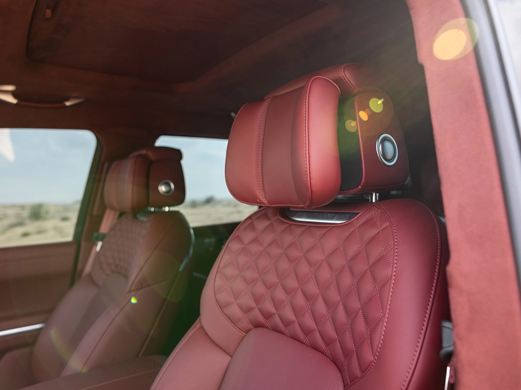 Tank 700 2026 - Interior