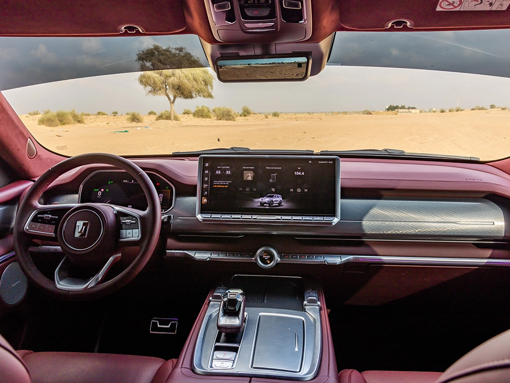 Tank 700 2026 - Interior