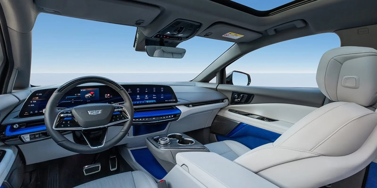 Cadillac Optiq 2025 - Interior