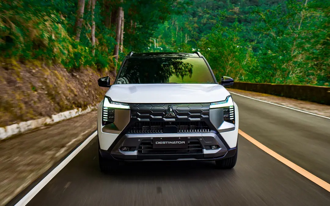 Mitsubishi Destinator 2026 - Exterior