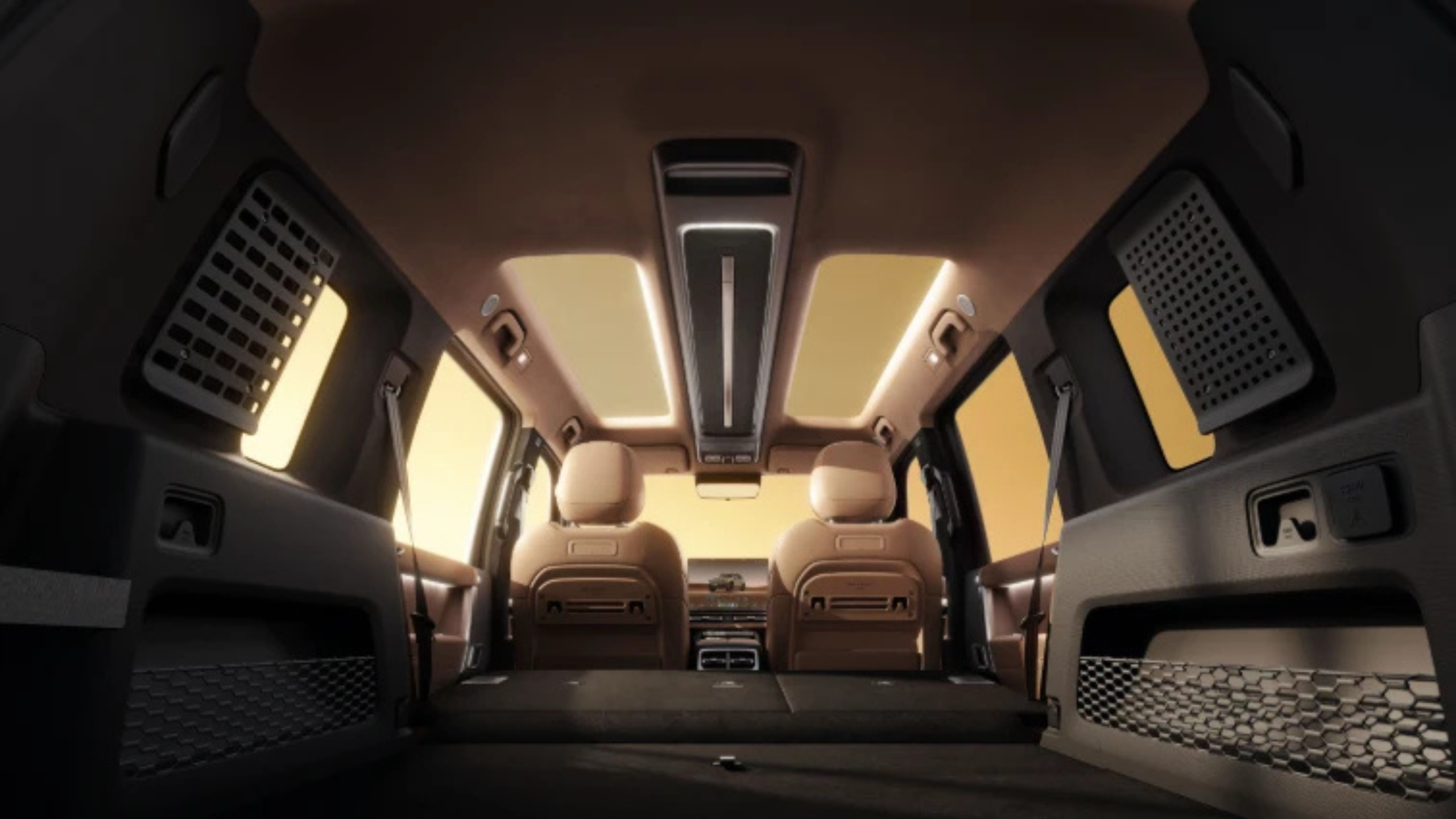 ICaur V27 2026 - Interior