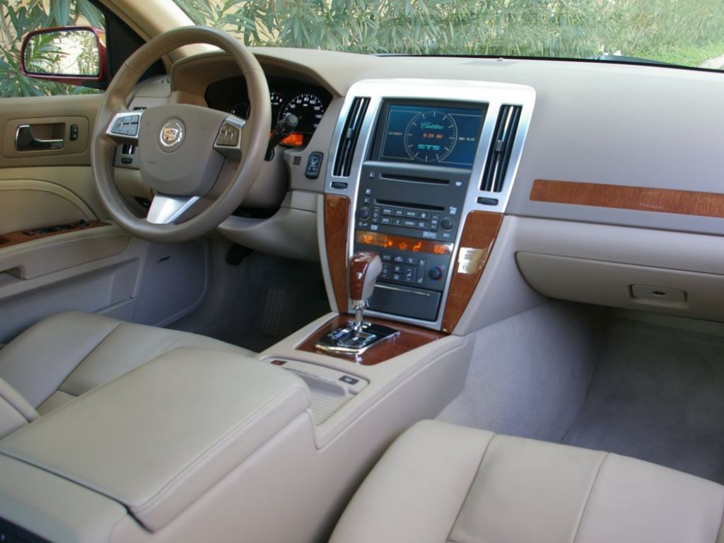 2005 Cadillac STS
