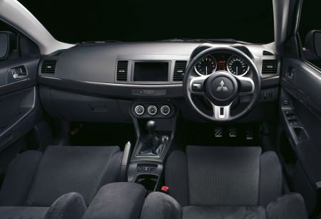 2008-mitsubishi-lancer-evolution-x-5.jpg