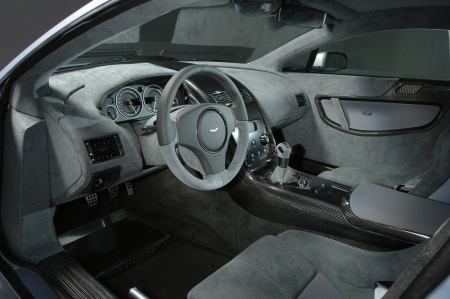 aston-martin-v12-vantage-rs-4.jpg