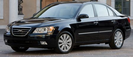 2009_hyundai_sonata_1.jpg