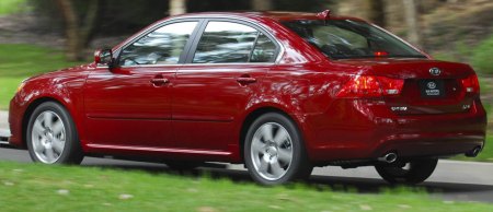 2009-kia-optima-3.jpg