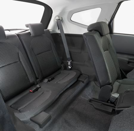 2009-nissan-qashqai-plus-2-3.jpg