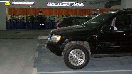 yellow-hat-drivearabia.jpg