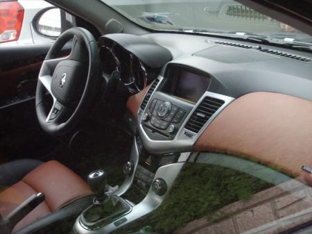 2010-chevrolet-cruze-3