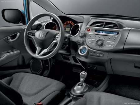 2009-honda-jazz-5
