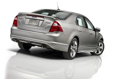 2010-ford-fusion-image3