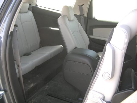 chevy-traverse-cabin4