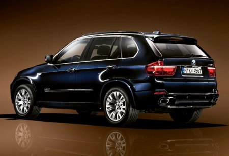 bmw-x5-sport-dubai-2 bmw-x5-sport-dubai-2