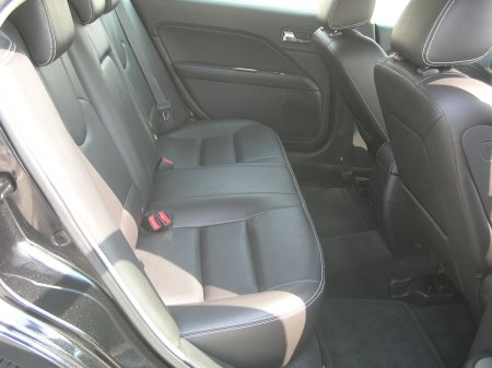 ford-fusion-rear-seat