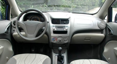 2010-chevrolet-aveo-sail-4 2010-chevrolet-aveo-sail-4