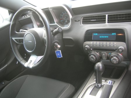 2010 Chevrolet Camaro V6 2