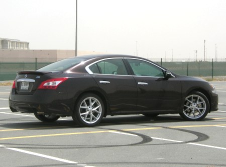 nissan-maxima-2010-dubai-5