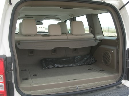 jeep-cherokee-dubai-10