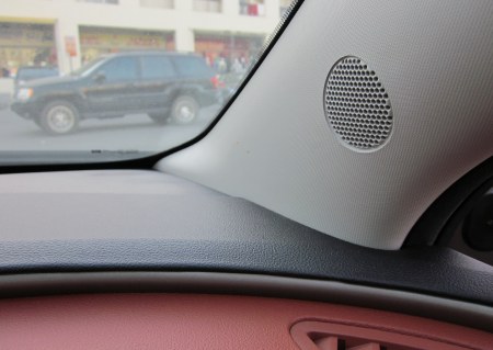 2010-chevrolet-malibu-stereo-9