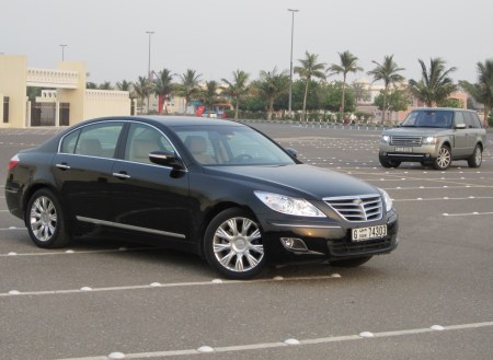 2010-hyundai-genesis-9