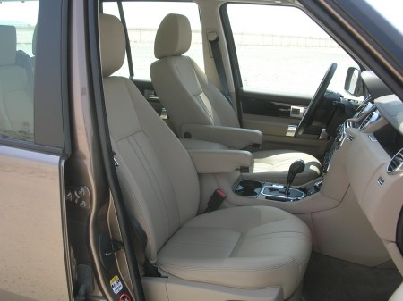2010-land-rover-lr4-6