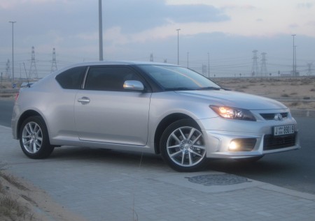 2011-toyota-zelas-dubai-7