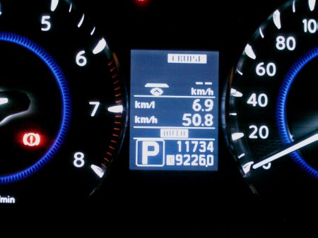 2011-infiniti-qx56-gauges