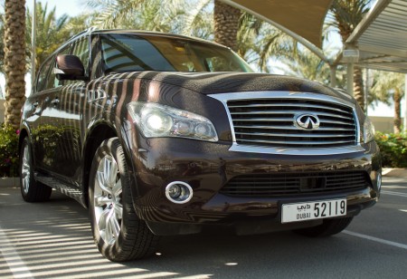 2011-infiniti-qx56-tech
