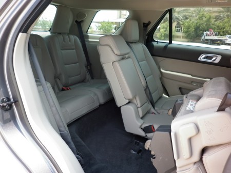 ford-explorer-2012-5