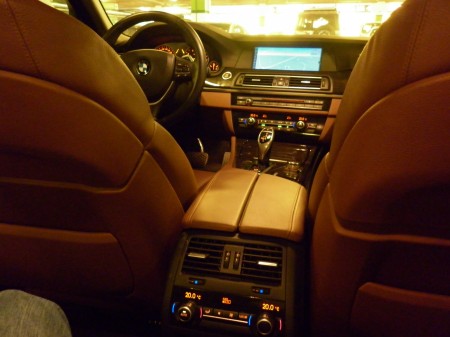 2011-bmw-550i-4