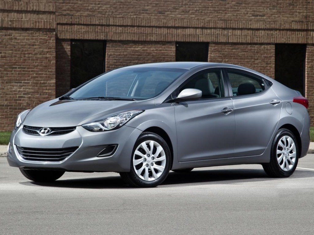 اسعار النترا 2013 هيونداي فل كامل نص فل بالمواصفات والصور Hyundai Elantra 2013
