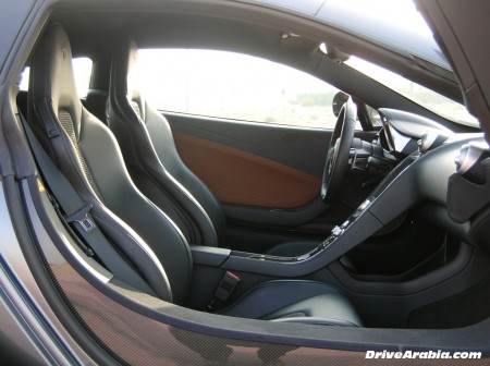2012-McLaren-MP4-12C-13