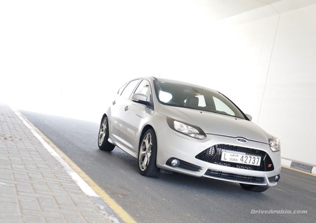 2013-Ford-Focus-ST-2