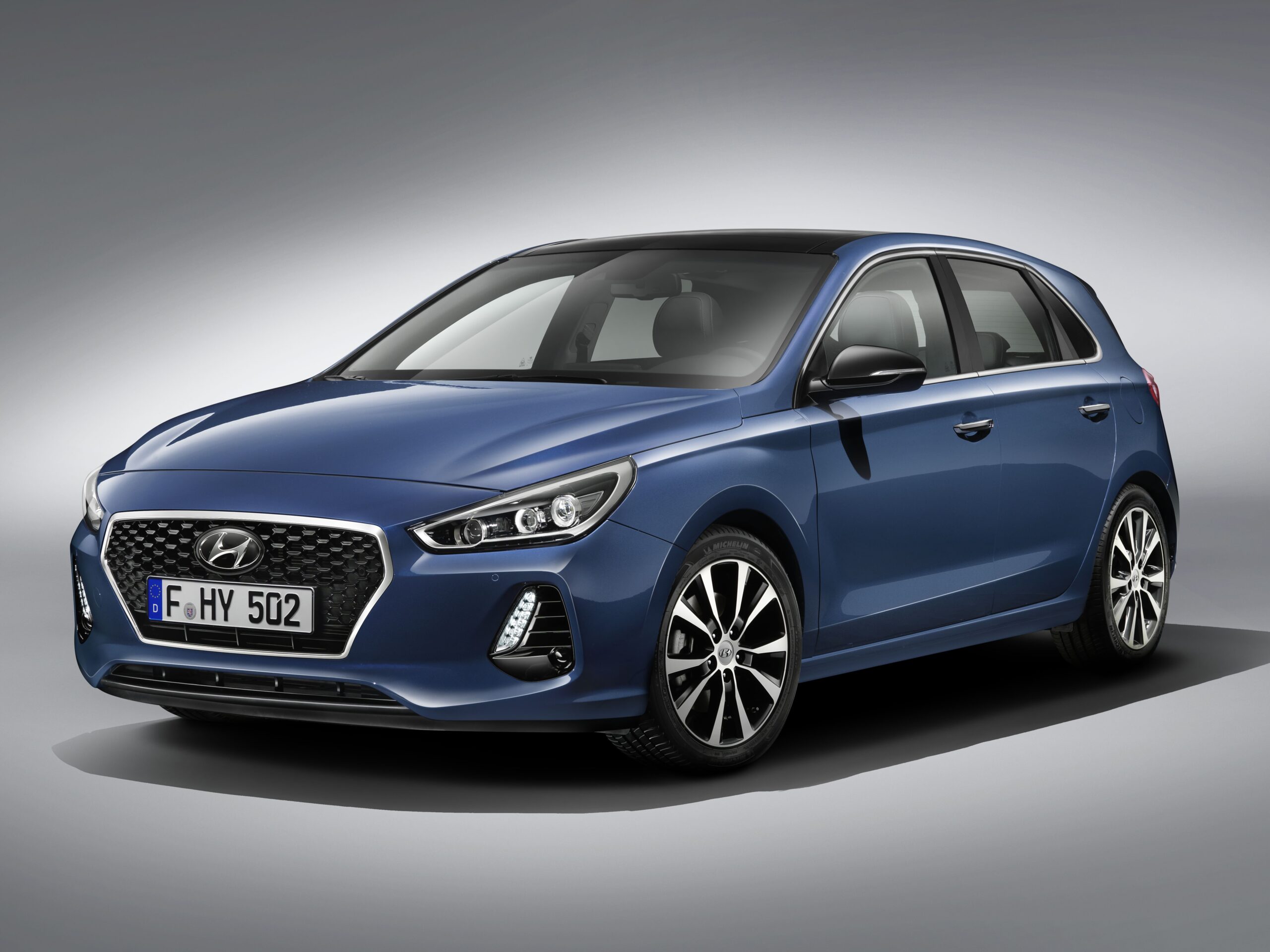 هيونداي موتور تطلق الجيل الجديد من الطراز i30 لعام 2017