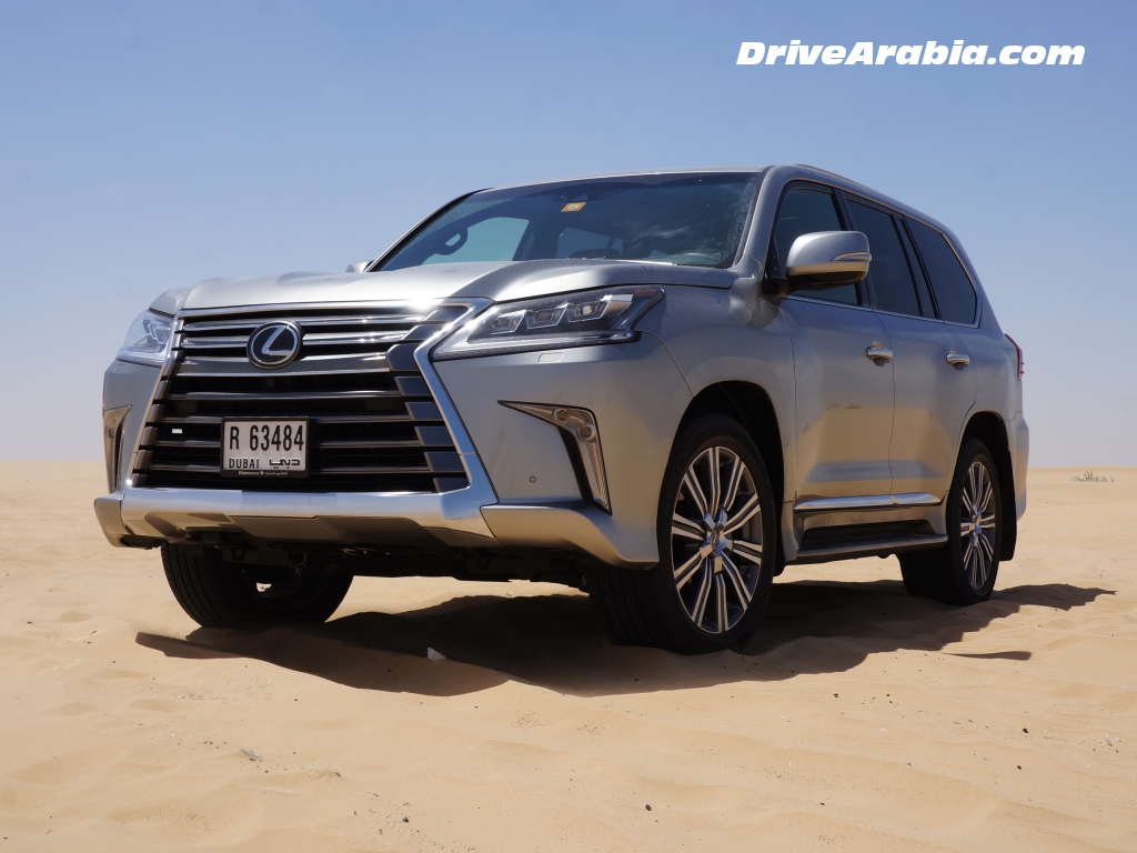 LX 570 تجربة قيادة: 2016 لكزس