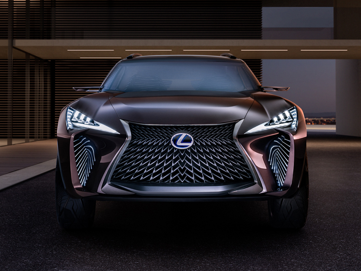 الكشف عن النموذج الأولي من لكزس UX في معرض باريس الدولي للسيارات