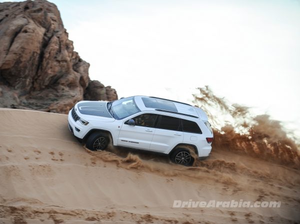 2017-jeep-grand-cherokee-trailhawk-8