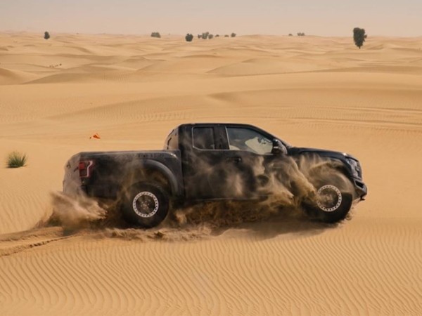 2017-ford-f150-raptor-uae