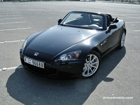 honda-s2000-in-the-uae-450x337
