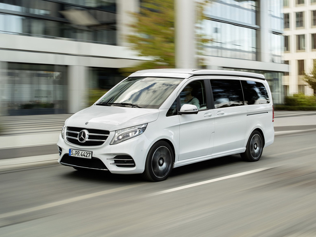 اضافة ماركو بولو V-Class هورايزن الى خط حافلات مرسيدس بنز